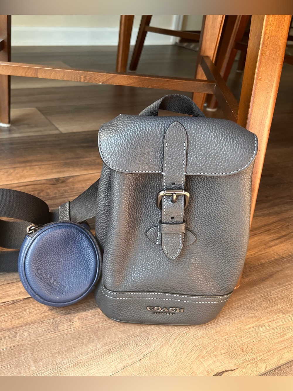 Coach Navy Pebble Leather Navy Crossbody Sling Bag with Clip on Circle Pouch! - Picture 2 of 16